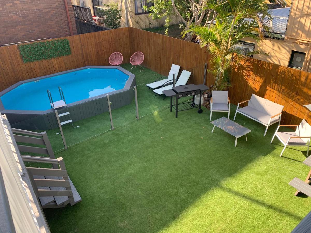 Mumma'S Hostel Surfers Paradise Gold Coast Extérieur photo