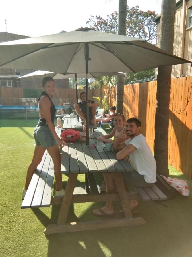 Mumma'S Hostel Surfers Paradise Gold Coast Extérieur photo